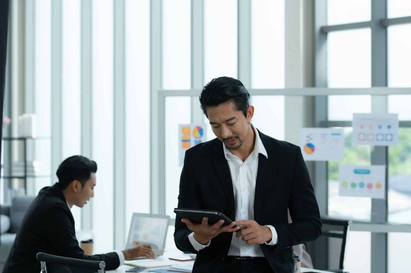 Guide entreprise : pilotez votre succès en 2024